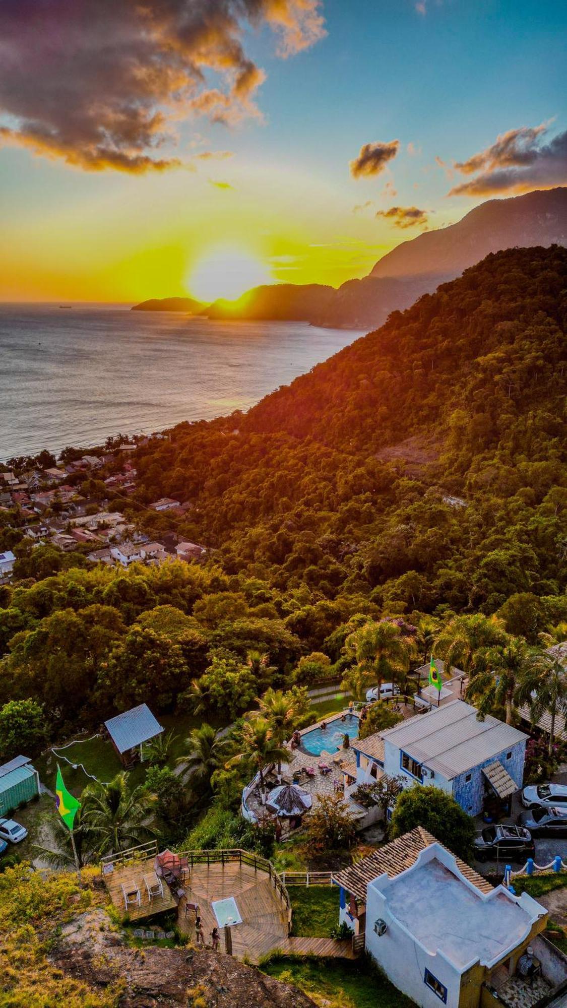 Vila Lia Sao Sebastiao  Dış mekan fotoğraf